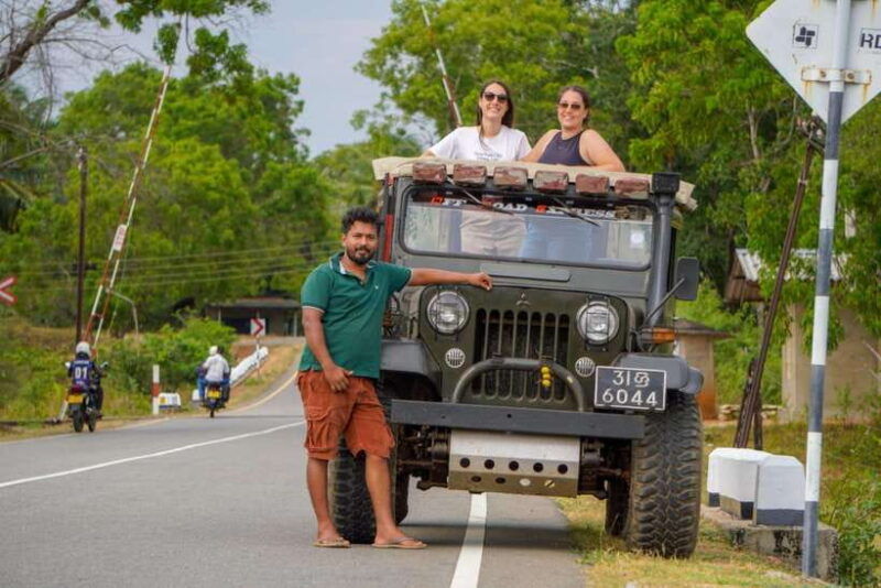minneriya-national-park-half-day-evening-jeep-safari