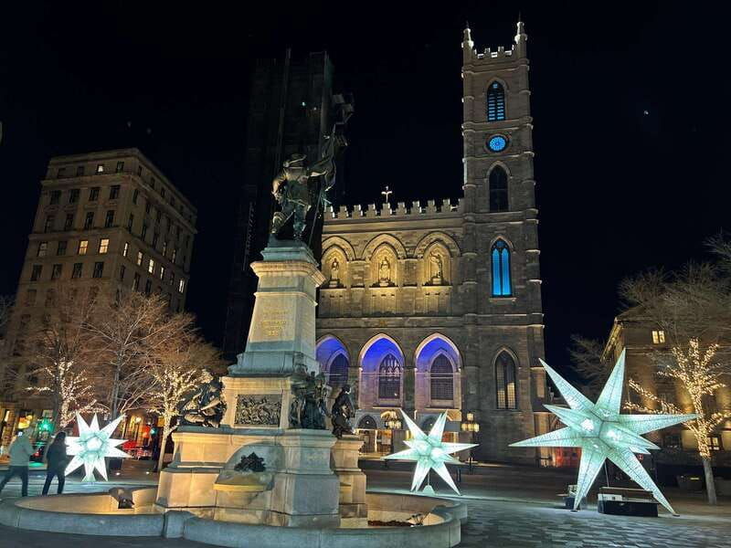 montreal-guided-walking-night-tour-with-an-expert-guide