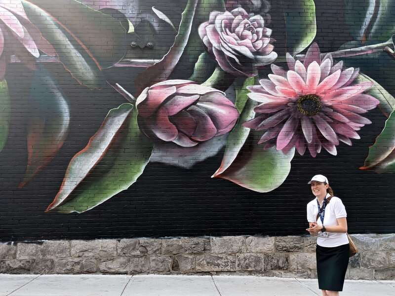 montreal-guided-walking-tour-of-montreals-murals