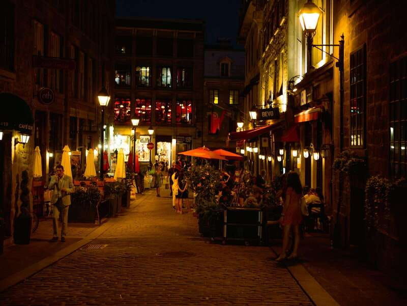 montreal-old-montreal-at-twilight-walking-tour