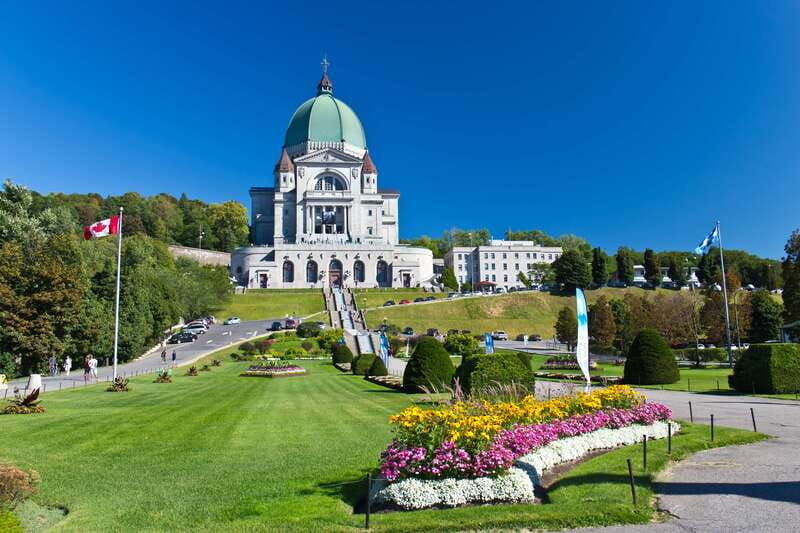 montreal-small-group-tour-with-river-cruise-and-notre-dame
