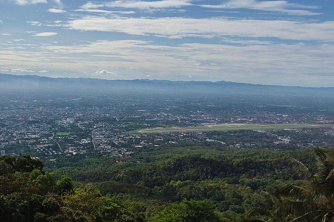 Morning Alms to monks, Doi Suthep temple, Hidden temple & Chiang Mai city views. - FAQs