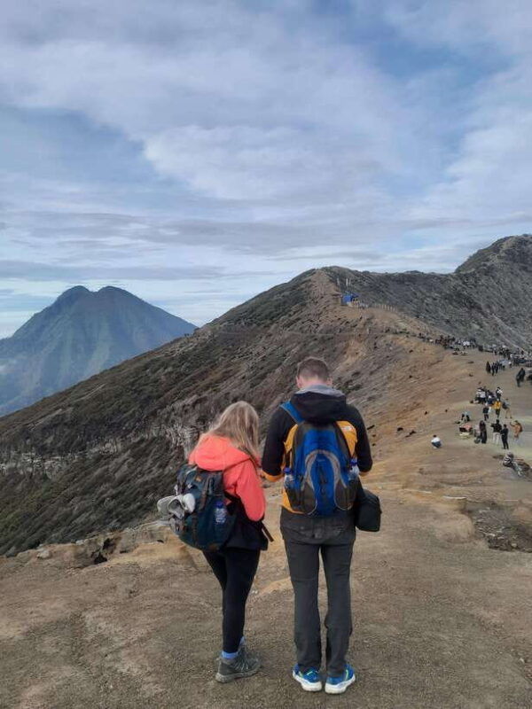 mount-ijen-blue-fire-tour-start-from-banyuwangi-or-ubud-bali