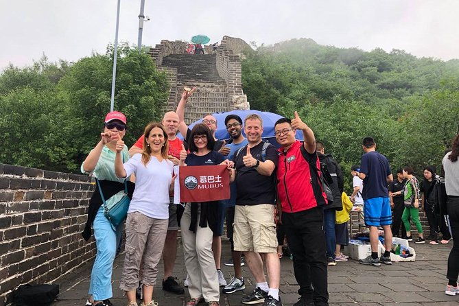 Mubus: Mutianyu Great Wall Bus Tour (8:00am & 10:00am) - The Guide and Overall Service
