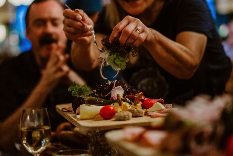 munich-beer-and-food-tour-with-dinner-oktoberfest-museum