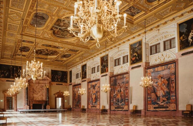 munich-residenz-museum-tickets-and-25-hour-guided-tour