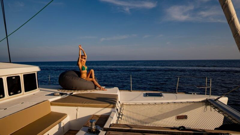 mykonos-boho-experience-catamaran-cruise