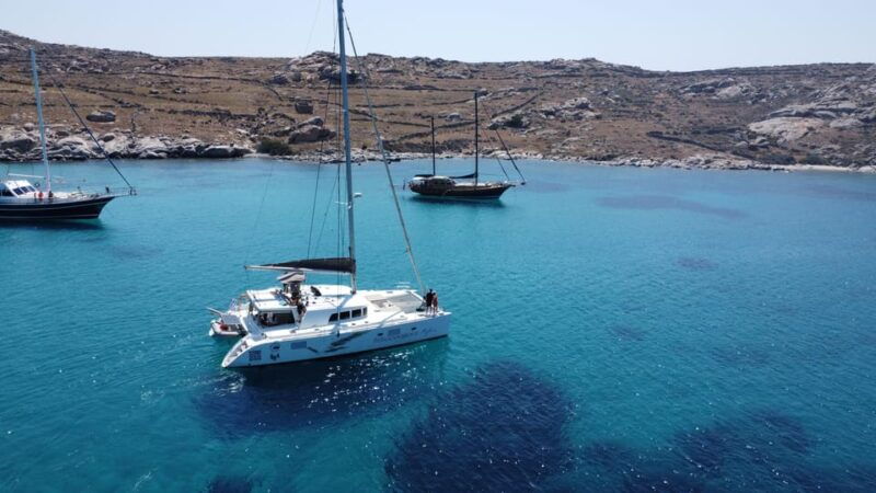 mykonos-day-boho-experience-catamaran-cruise