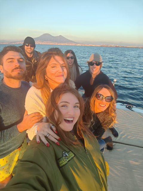 naples-city-boat-tour-with-aperitif