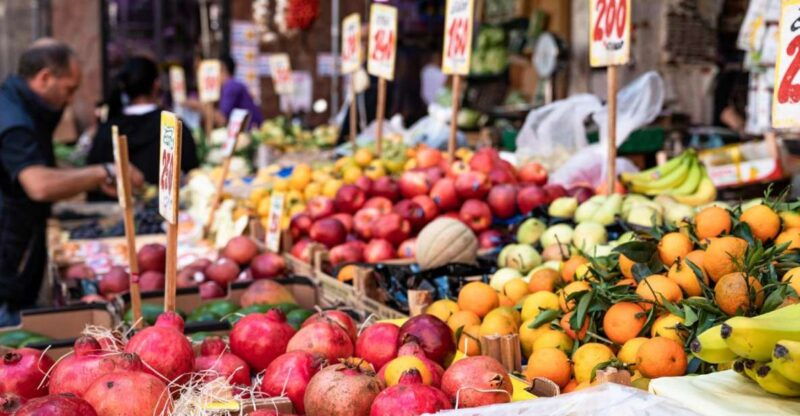 naples-insta-perfect-walk-with-a-local