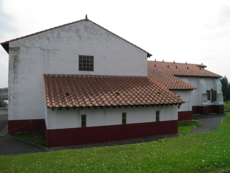 newcastle-hadrians-wall-and-roman-fort-half-day-tour