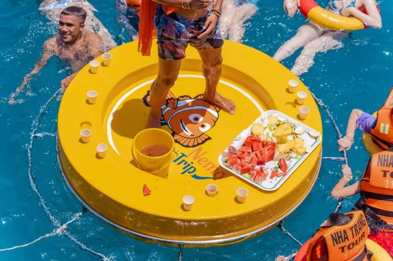 nha-trang-island-tour-snorkeling-floating-crazy-party