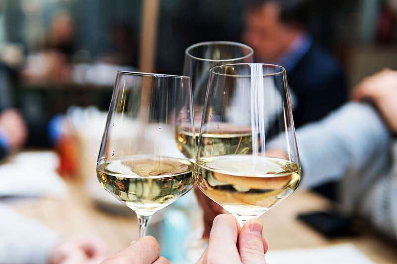 niagara-on-the-lake-half-day-wine-beer-charcuterie-tour