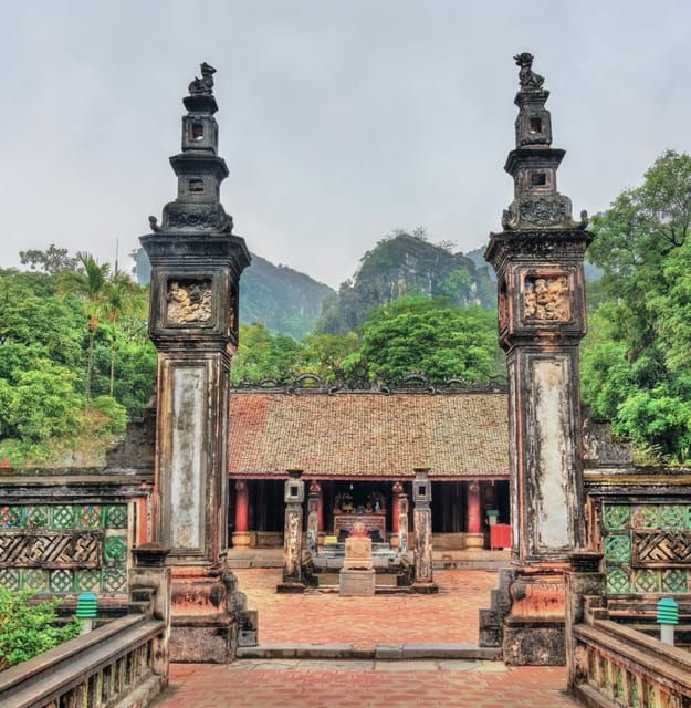 ninh-binh-ancient-capital-pagoda-2-day-tour