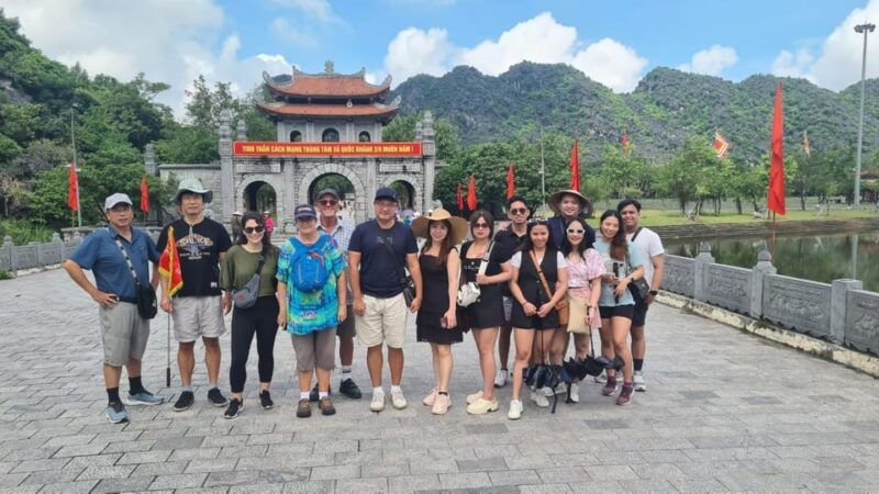 ninh-binh-day-tour-easy-going-with-buffet-lunch-cycling
