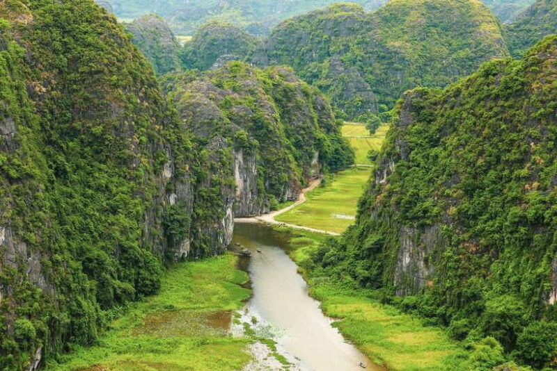 ninh-binh-day-trip-with-transfer-lunch-ticket-and-cycle