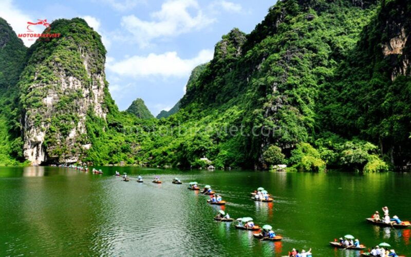 ninh-binh-tours-hoa-lu-tam-coc-cycling-1-day