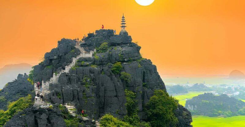 ninh-binh-trang-an-mua-cave-day-trip-with-all-inclusive