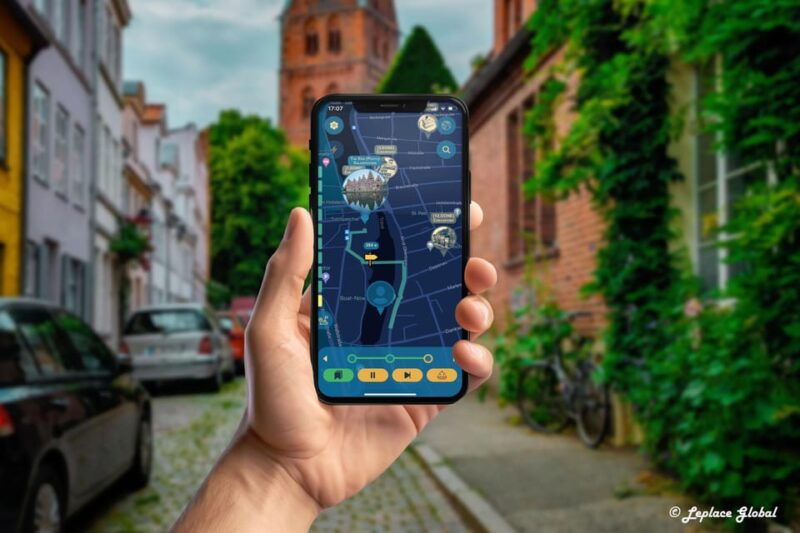 nosferatu-walking-tour-with-smartphone-app