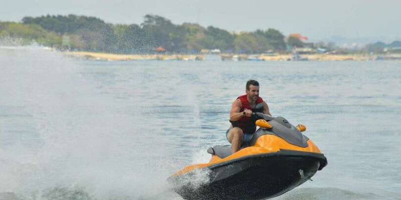 nusa-dua-self-drive-jet-ski-experience