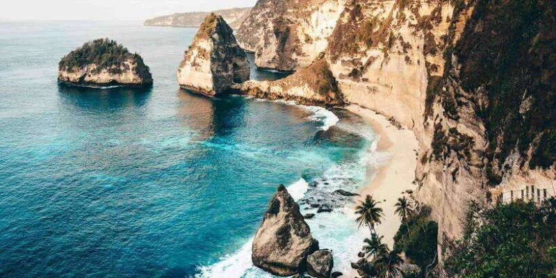 nusa-penida-private-car-hire-with-driver