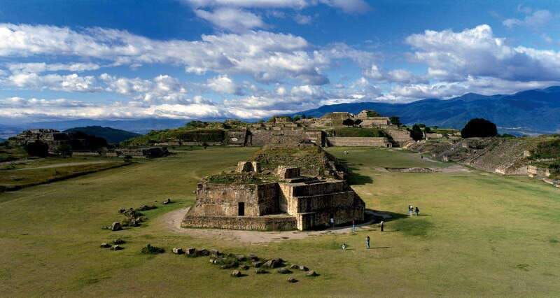 oaxaca-de-juarez-monte-alban-half-day-tour