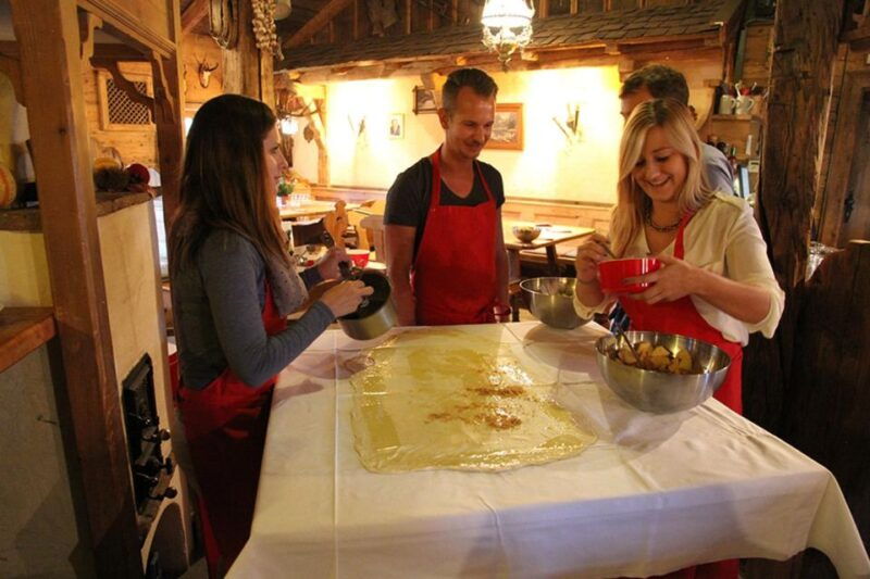original-sound-of-music-tour-edelweiss-cooking-class