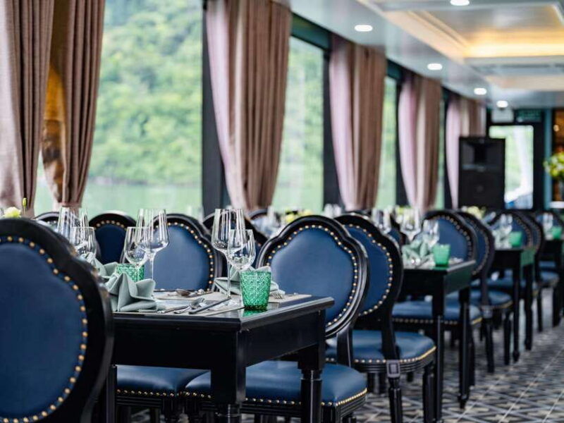 pamela-cruise-halong-bay-day-trip-with-lunch-activities