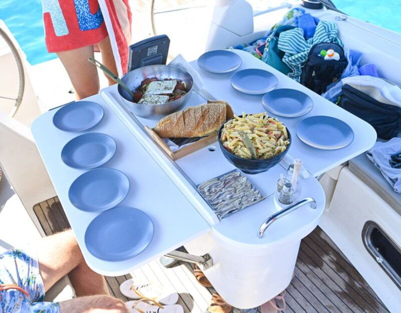 paros-iraklia-schinoussa-naxos-sailing-tour-with-lunch