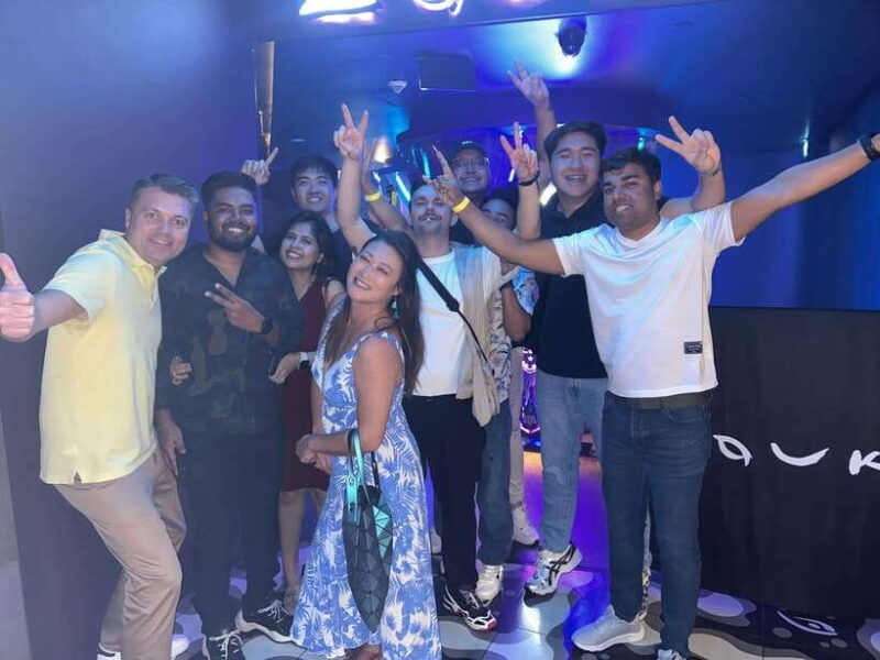 party-singapore-bespoke-pub-crawl