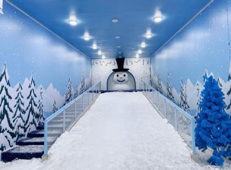 pattaya-frost-magical-ice-of-siam-tourist-entry-ticket