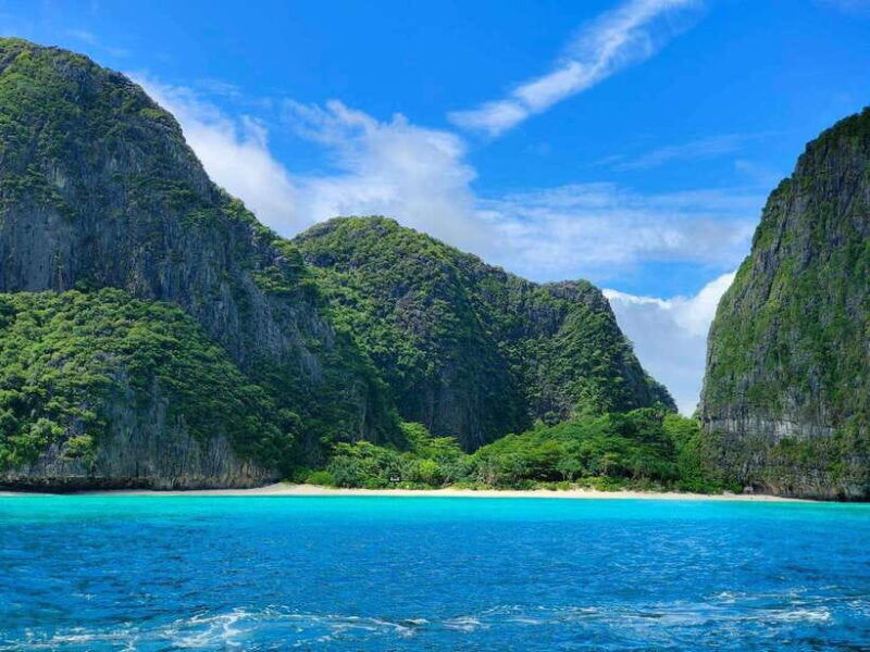 phi-phi-islands-private-longtail-boat-6-hour-trip