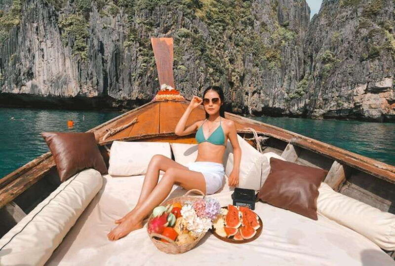 phi-phi-luxury-private-longtail-boat-to-maya-bay-with-lunch