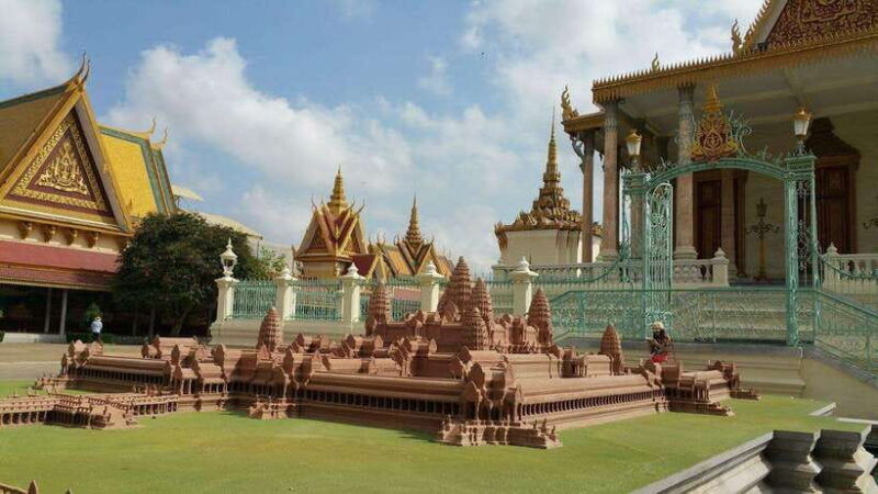 phnom-penh-4-day-guided-tour-with-hotel-pickups
