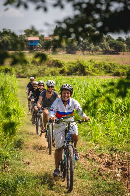 phnom-penh-mekong-islands-silk-islands-guided-bike-tour
