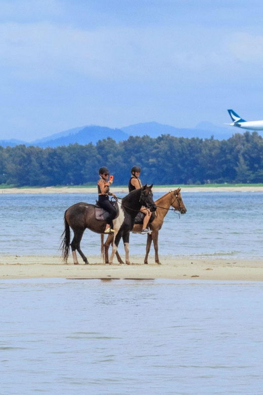phuket-beach-horseback-adventure