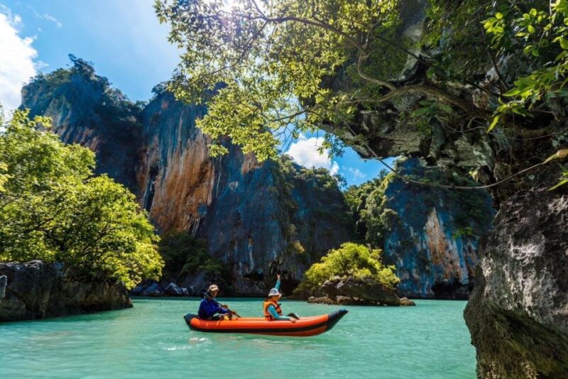 phuket-phang-nga-bay-james-bond-islands-by-speed-catamaran