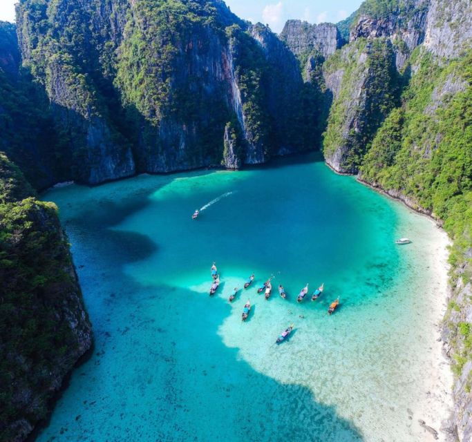 phuket-phi-phi-bamboo-islands-boat-tour-lunch-drinks