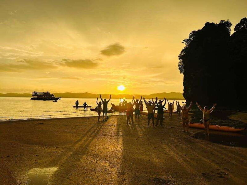 phuket-sea-canoe-glowing-plankton-by-speed-catamaran-tour