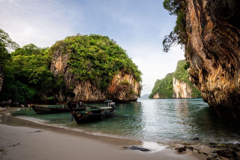 phuket-tour-the-4-islands-of-krabi-with-spanish-guide