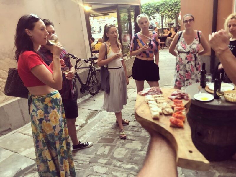 piran-walking-tour-with-local-wine-and-food-tasting-2