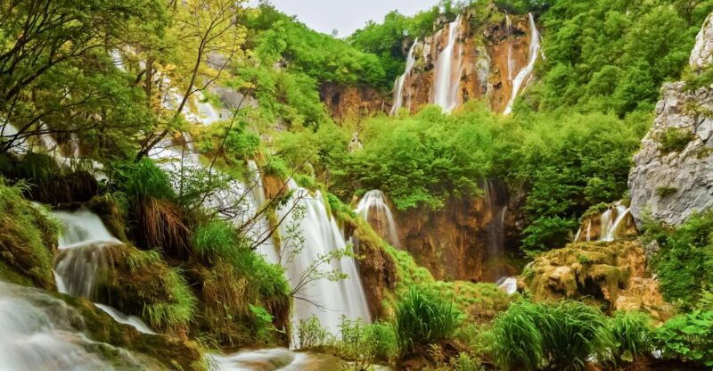 plitvice-lakes-guided-walking-tour-and-boat-ride