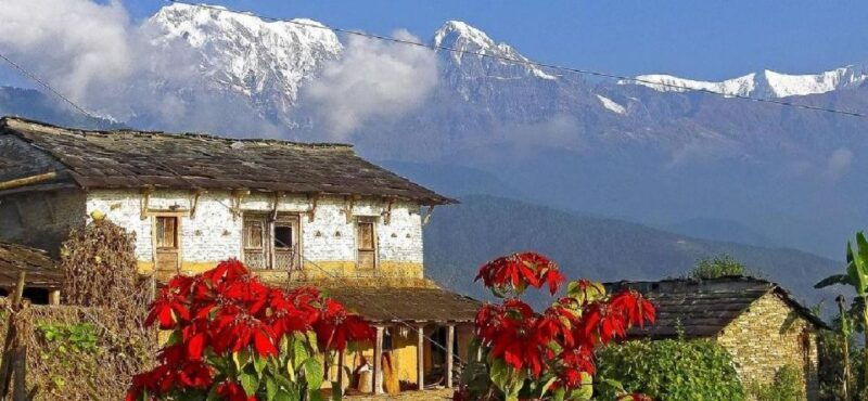 pokhara-day-hike-at-annapurna-mountain-foothills