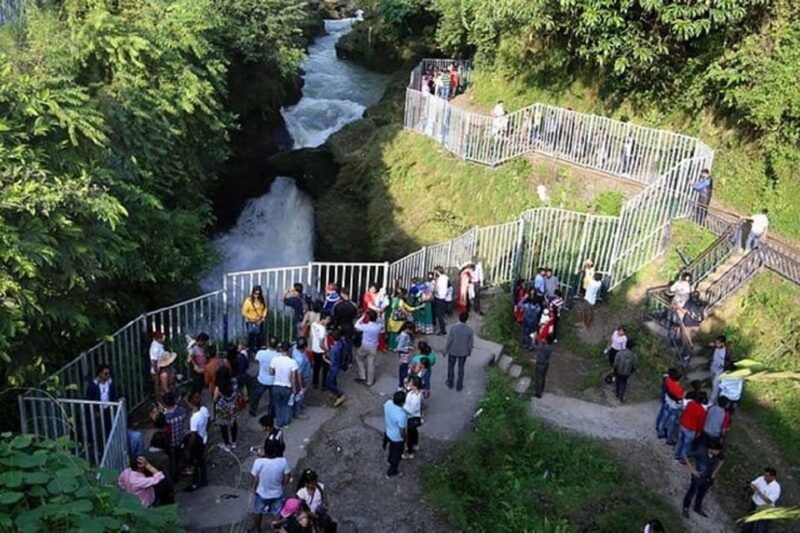 pokhara-group-joining-full-day-highlights-tour-with-sunrise