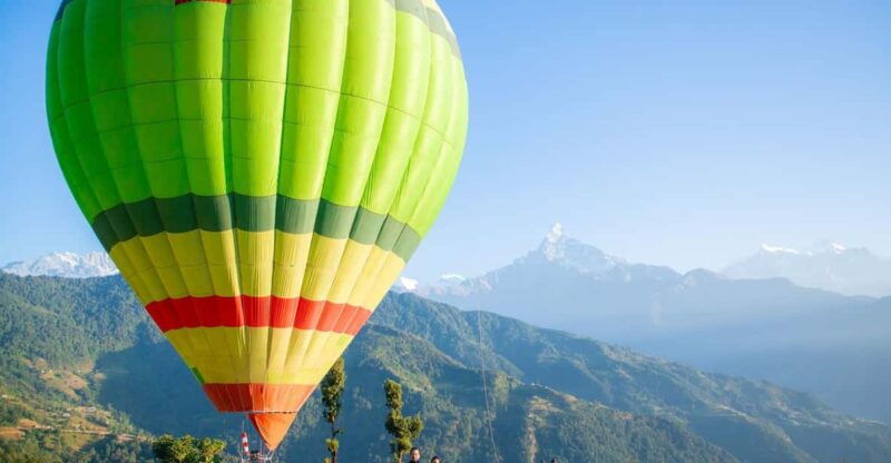 pokhara-hot-air-baloon-in-pokhara