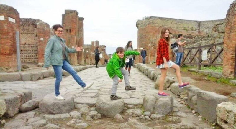 pompeii-happy-tour-for-children