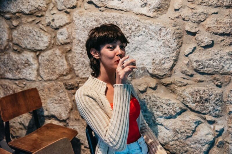 porto-live-fado-concert-with-glass-of-tawny-port-wine