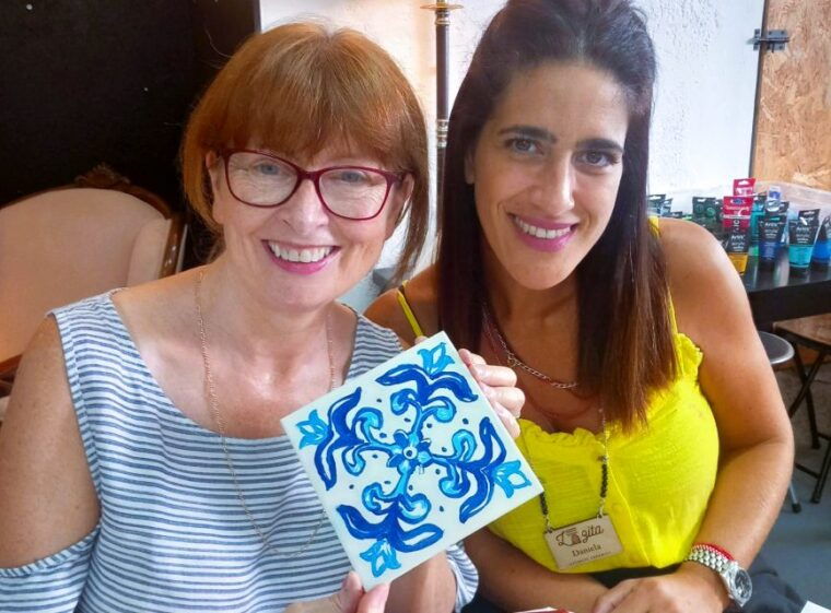 porto-tile-painting-and-cocktails-in-downtown-porto