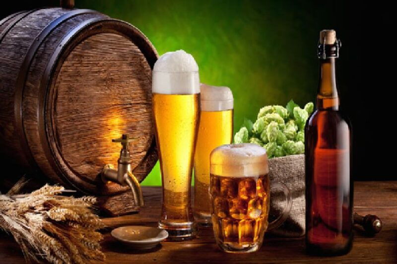 poznan-city-and-brewery-private-walking-tour-with-beer