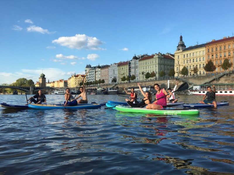 prague-2-hour-paddle-boarding-in-the-city-centre